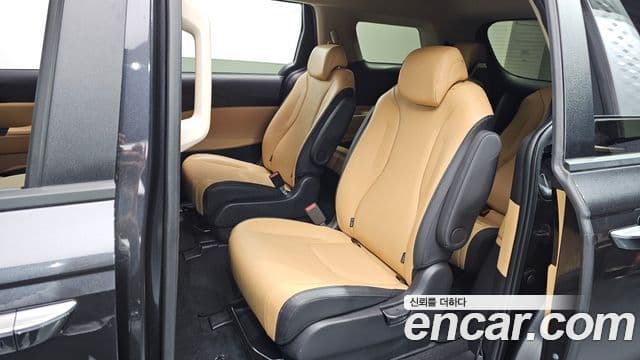 Kia Carnival 4세대 Prestige, 2023 12