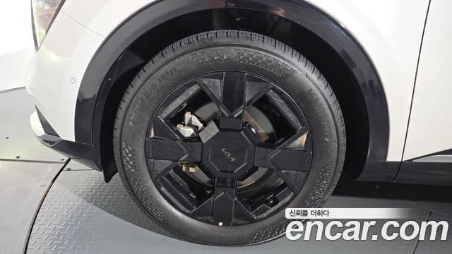 Kia Sportage 5세대 гибрид Signature 2WD, 2022 все фото