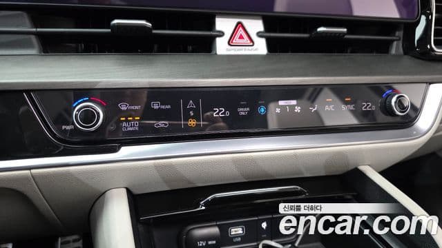 Kia Sportage 5세대 гибрид Signature 2WD, 2022 16