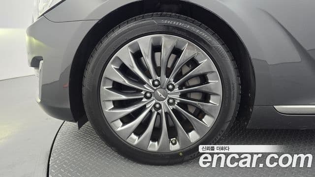 Genesis EQ900 Premium Luxury, 2017 все фото