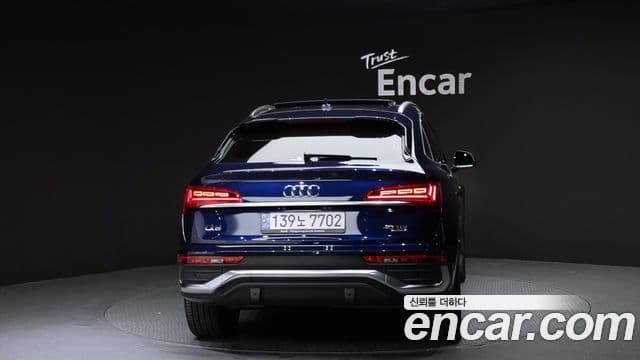 Audi Q5 (FY) 40 TDI Quattro Premium Sportback, 2022 4