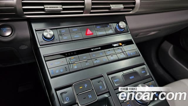 Hyundai NEXO Premium, 2019 20