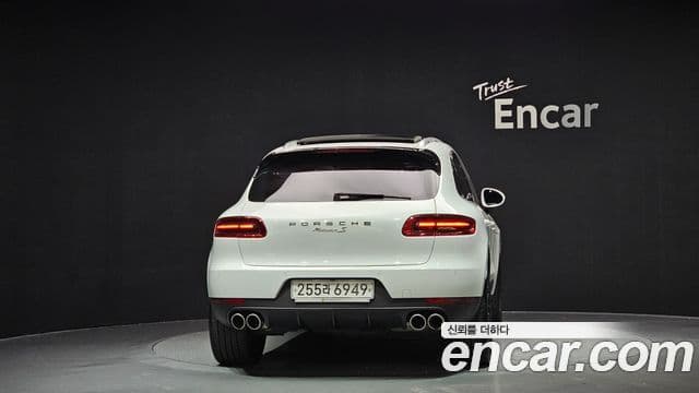 Porsche Macan 95B, 2015 4