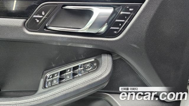 Porsche Macan 95B, 2015 17