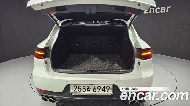 Porsche Macan 95B, 2015 20