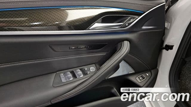 BMW 5시리즈 (G30) 530e M Sport, 2021 18