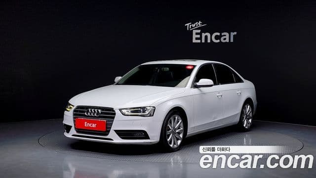 Audi New A4 B8, 2015 1