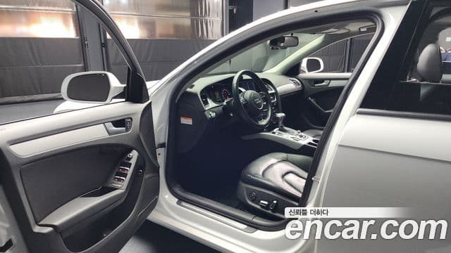 Audi New A4 B8, 2015 10