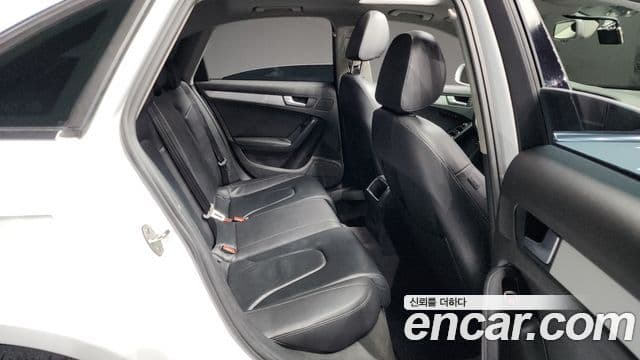 Audi New A4 B8, 2015 12