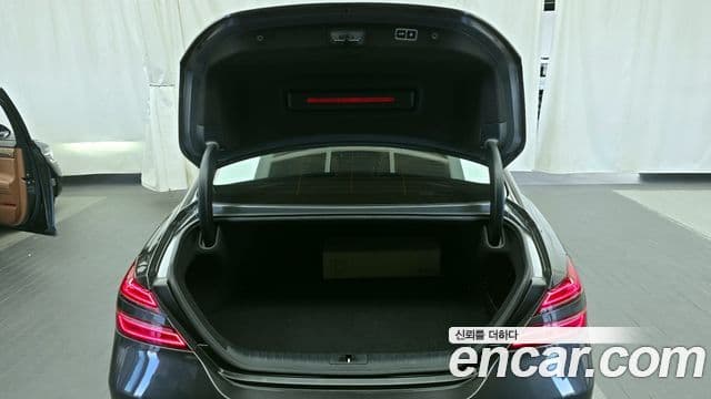 Genesis The / новый New G70, 2022 20