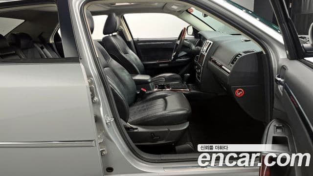 크라이슬러 300C, 2008 11