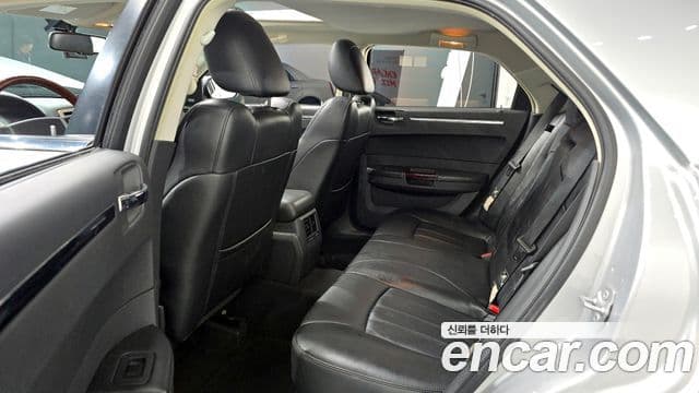 크라이슬러 300C, 2008 13