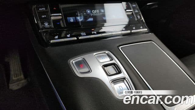 Hyundai The / новый New Grandeur IG Special, 2020 9