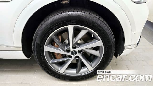 Genesis GV80, 2025 все фото