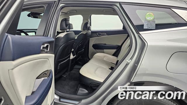 Kia Sportage 5세대 Signature, 2023 12