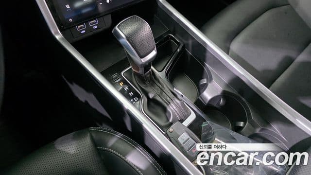 KG모빌리티(SsangYong) Torres T7, 2023 9