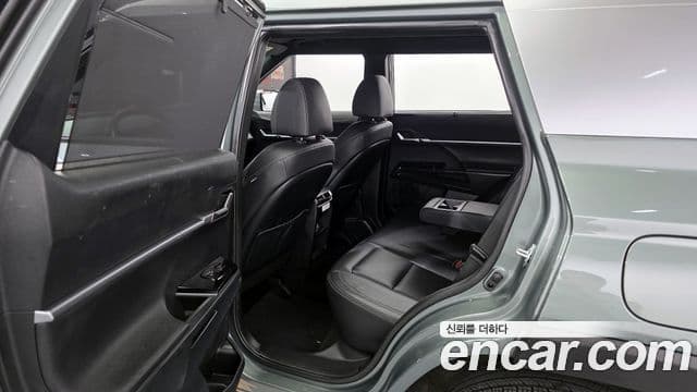 KG모빌리티(SsangYong) Torres T7, 2023 11
