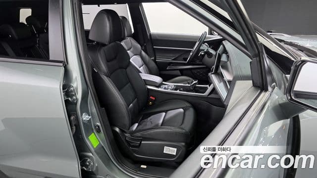 KG모빌리티(SsangYong) Torres T7, 2023 12