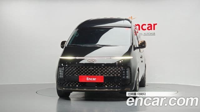 Hyundai Staria лимузин, 2024 3