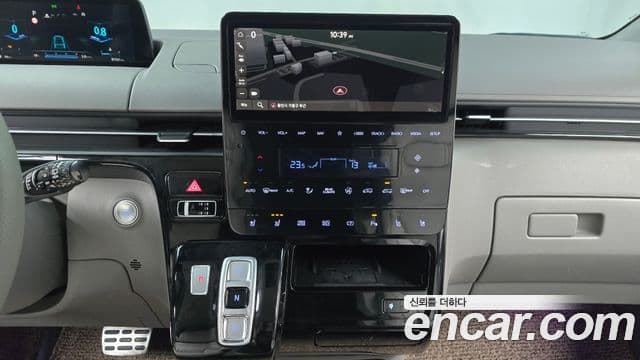 Hyundai Staria лимузин, 2024 14