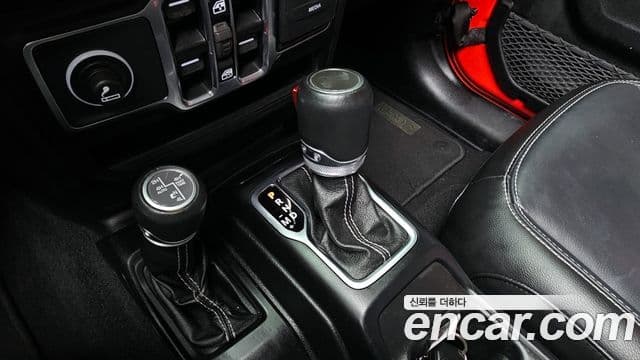 Jeep Wrangler (JL) 2.0 Overland Power top 4도어, 2021 9