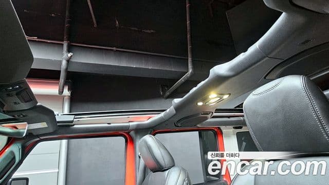 Jeep Wrangler (JL) 2.0 Overland Power top 4도어, 2021 18