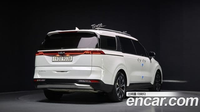 Kia Carnival 4세대 Signature, 2023 12