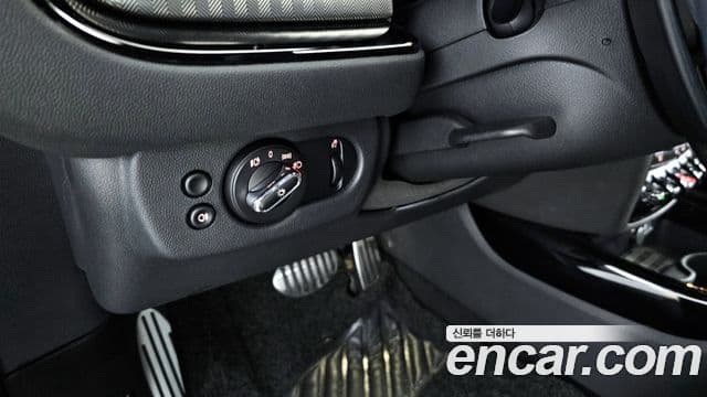 Mini Cooper S 클럽맨 2세대, 2023 20