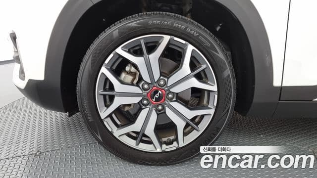 Kia Seltos Signature, 2022 все фото