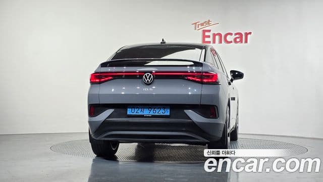 Volkswagen ID.5 Pro, 2024 4