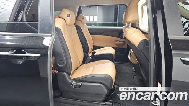 Kia Carnival 4세대 Prestige, 2022 12