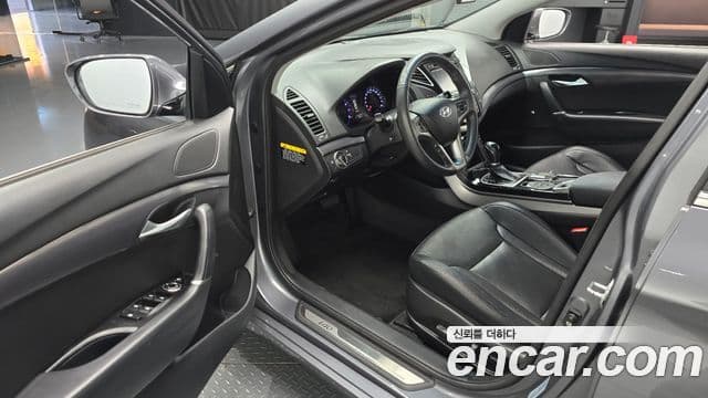 Hyundai i40 살룬 Modern, 2012 11