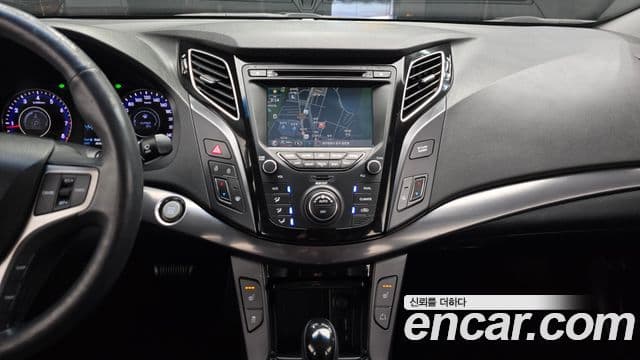 Hyundai i40 살룬 Modern, 2012 15