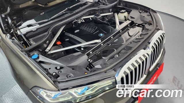BMW X7 (G07) xDrive 40i M Sport 6인승, 2022 6