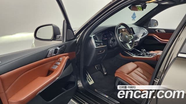 BMW X7 (G07) xDrive 40i M Sport 6인승, 2022 10
