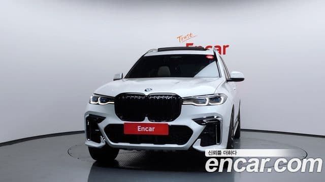 BMW X7 (G07) xDrive 40i M Sport 6인승, 2022 3