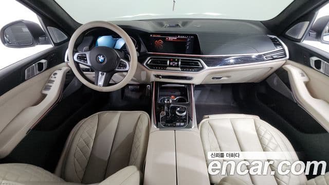 BMW X7 (G07) xDrive 40i M Sport 6인승, 2022 7