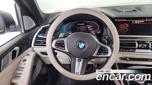 BMW X7 (G07) xDrive 40i M Sport 6인승, 2022 13