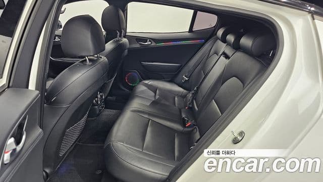Kia 스팅어 Platinum, 2019 12