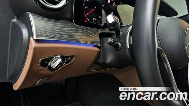 Mercedes-Benz E-класс W213 Avantgarde, 2022 14