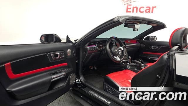 Ford Mustang кабриолет, 2018 12