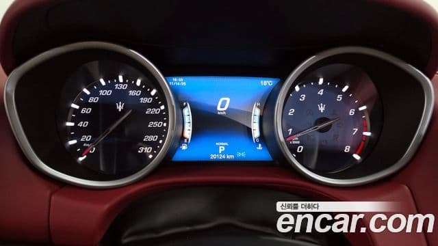 Maserati 기블리 3세대, 2021 8