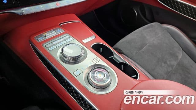 Genesis GV70, 2023 9