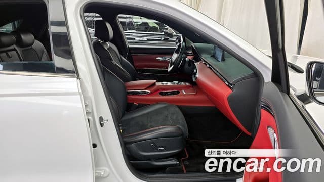 Genesis GV70, 2023 11