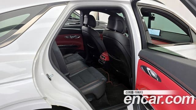 Genesis GV70, 2023 12