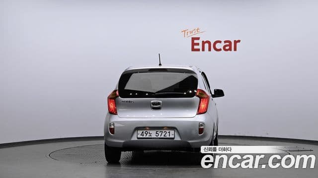 Kia All New Morning Deluxe, 2012 4