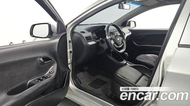 Kia All New Morning Deluxe, 2012 11