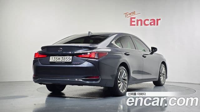 Lexus ES300h 7세대 Luxury Plus, 2023 2