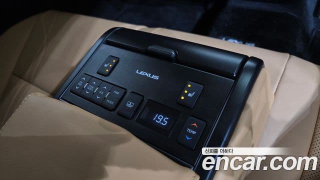 Lexus ES300h 7세대 Luxury Plus, 2023 18
