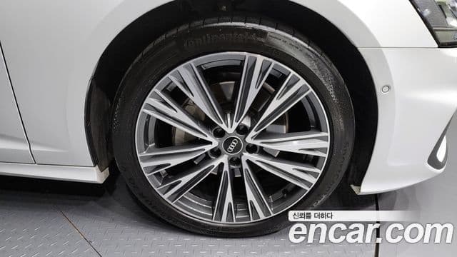 Audi A6 (C8) Premium, 2023 все фото